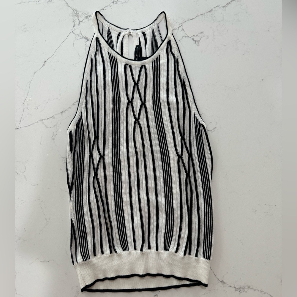 White House Black Market/Black & White top